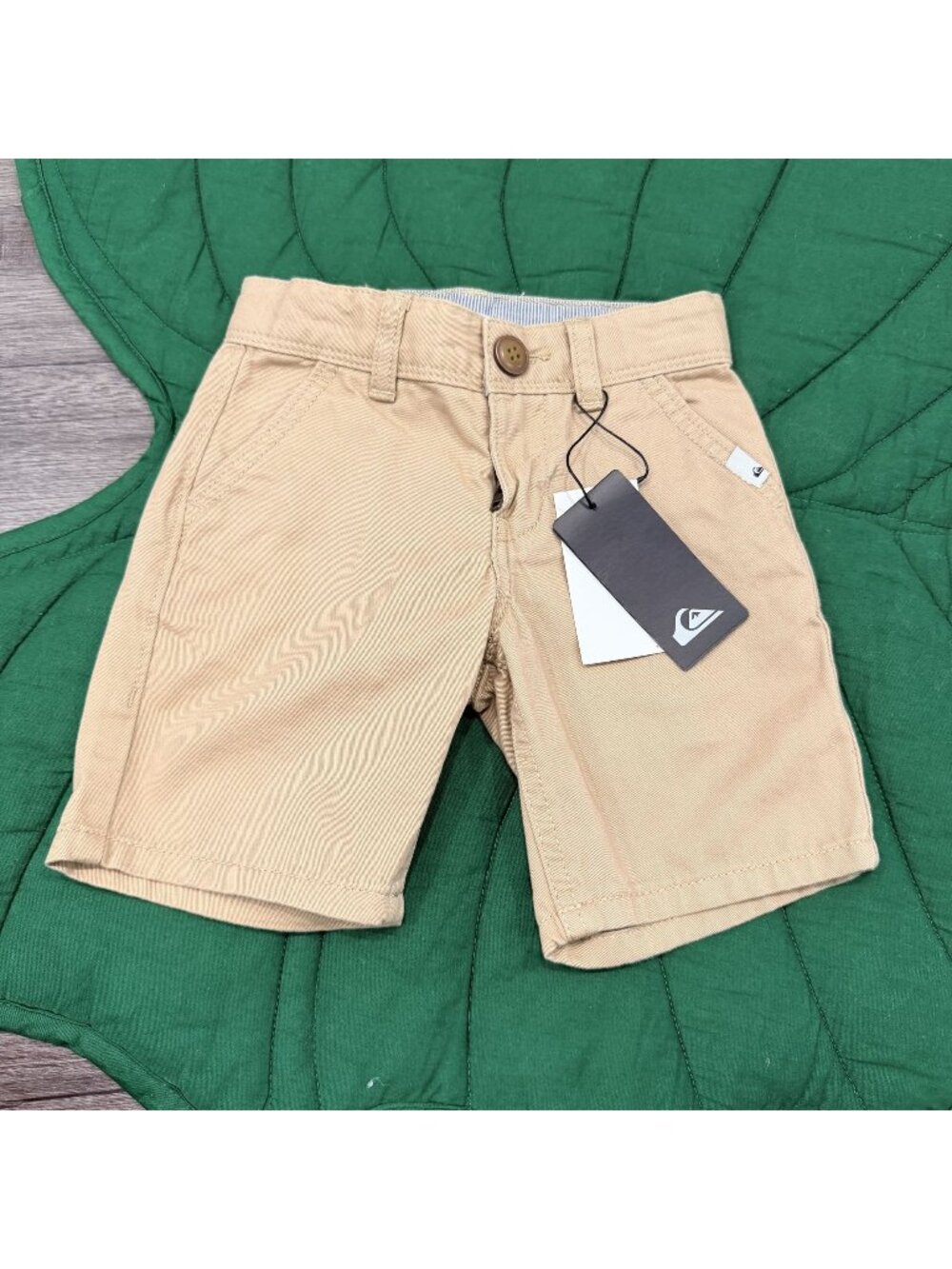 Quiksilver Toddler Boys Size 2 Khaki Tan Everyday Chino Light Shorts NWT
